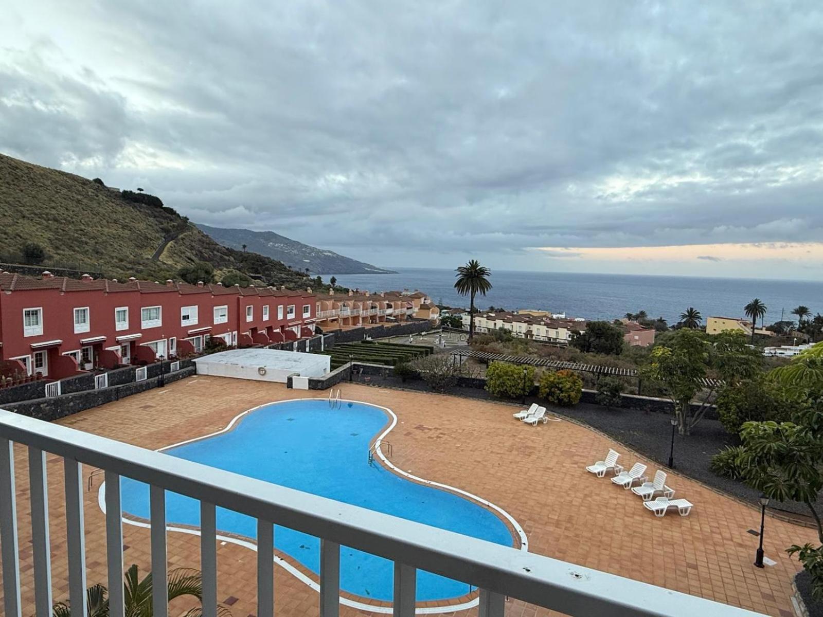 Apartamento Hans San Antonio  Bagian luar foto